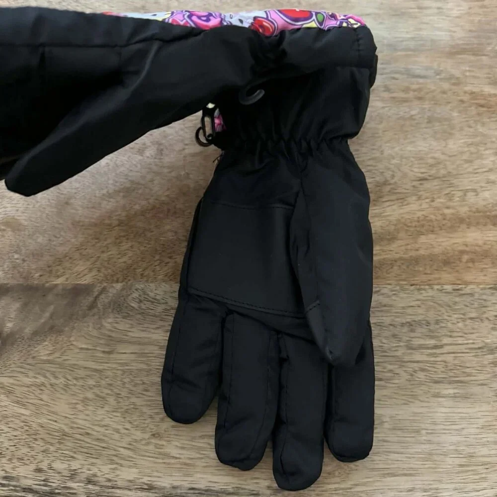 New: S/M Girls Hello Kitty Ski Gloves